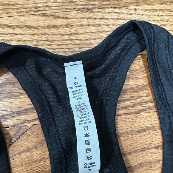 NWT Lululemon Swiftly Tech Racerback in black 4 - Picture 2 of 3